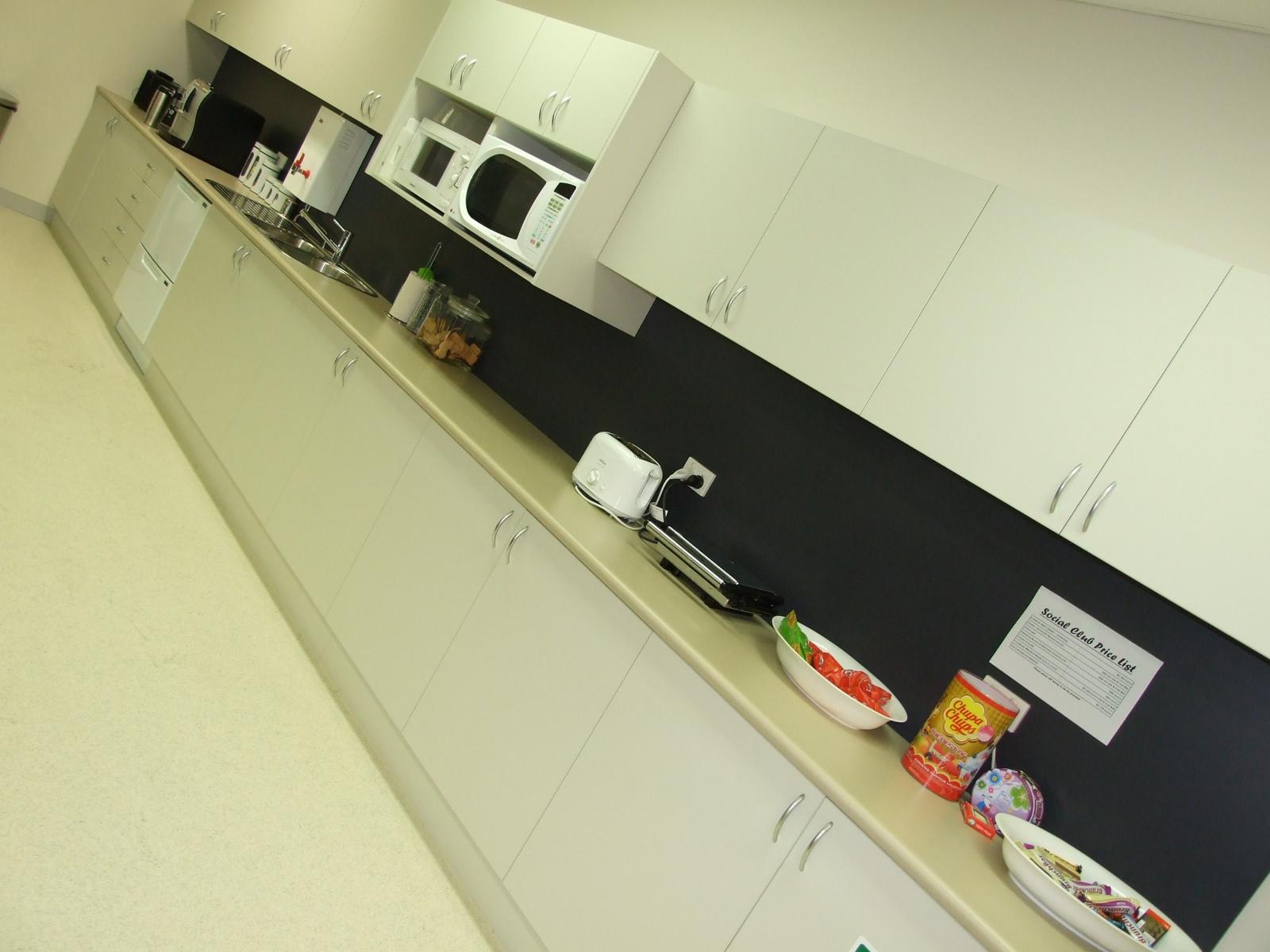 ACS Financial commercial office fitout by Integrity Office, Melbourne
