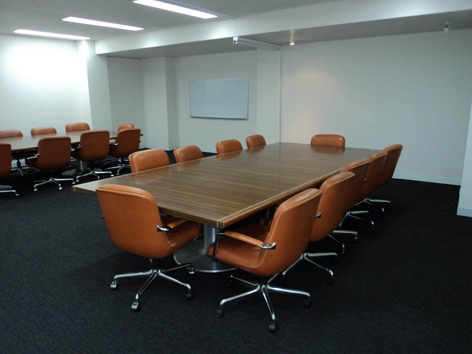 Dunlop Goodyear commercial office fitout by Integrity Office, Melbourne